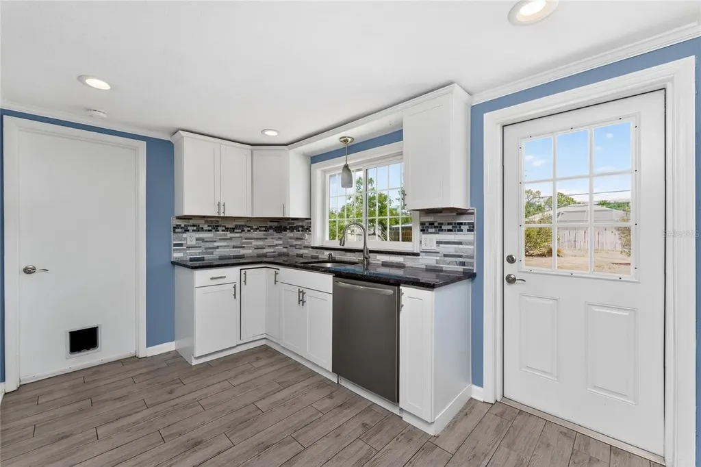 650 Leach Street Englewood FL 34223