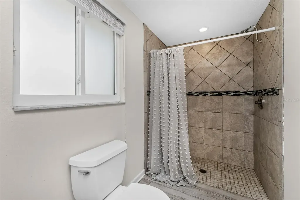 650 Leach Street Englewood FL 34223