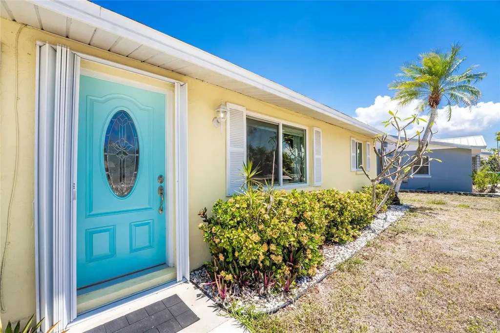 650 Leach Street Englewood FL 34223