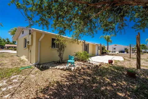 650 Leach Street Englewood FL 34223
