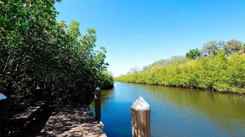 540 Mast Drive Bradenton FL 34208