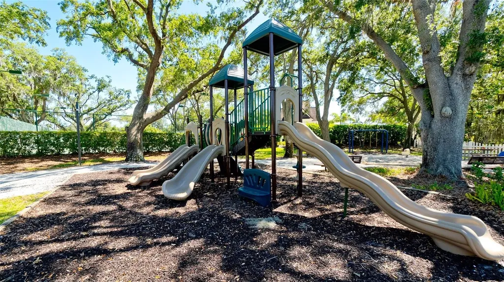 540 Mast Drive Bradenton FL 34208