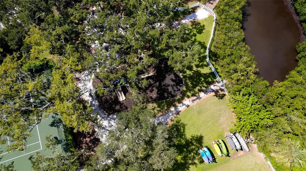 540 Mast Drive Bradenton FL 34208