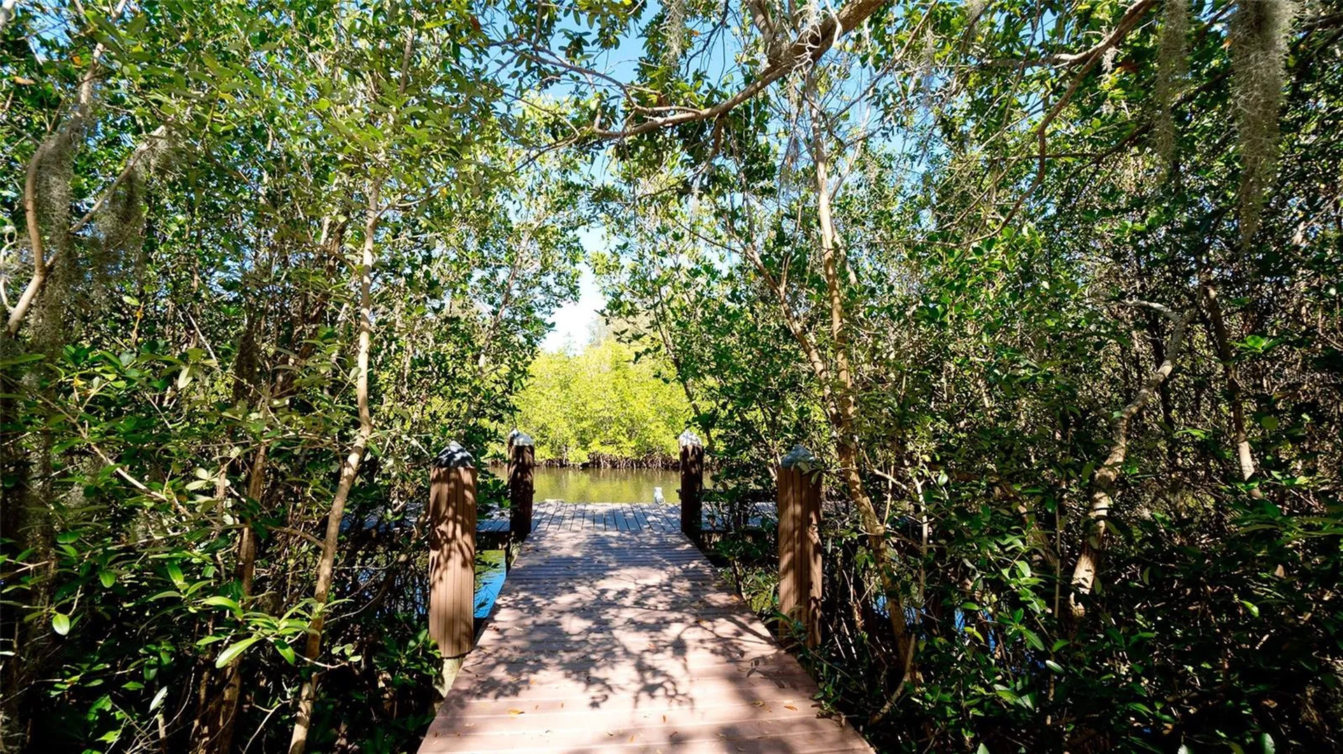 540 Mast Drive Bradenton FL 34208