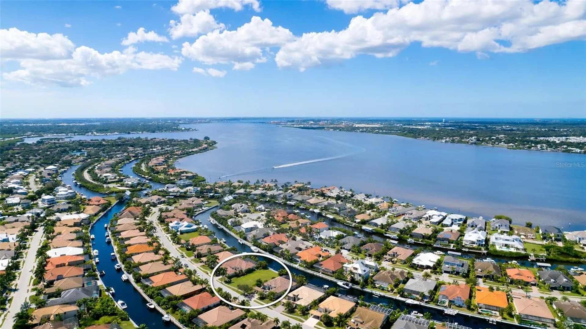 540 Mast Drive Bradenton FL 34208