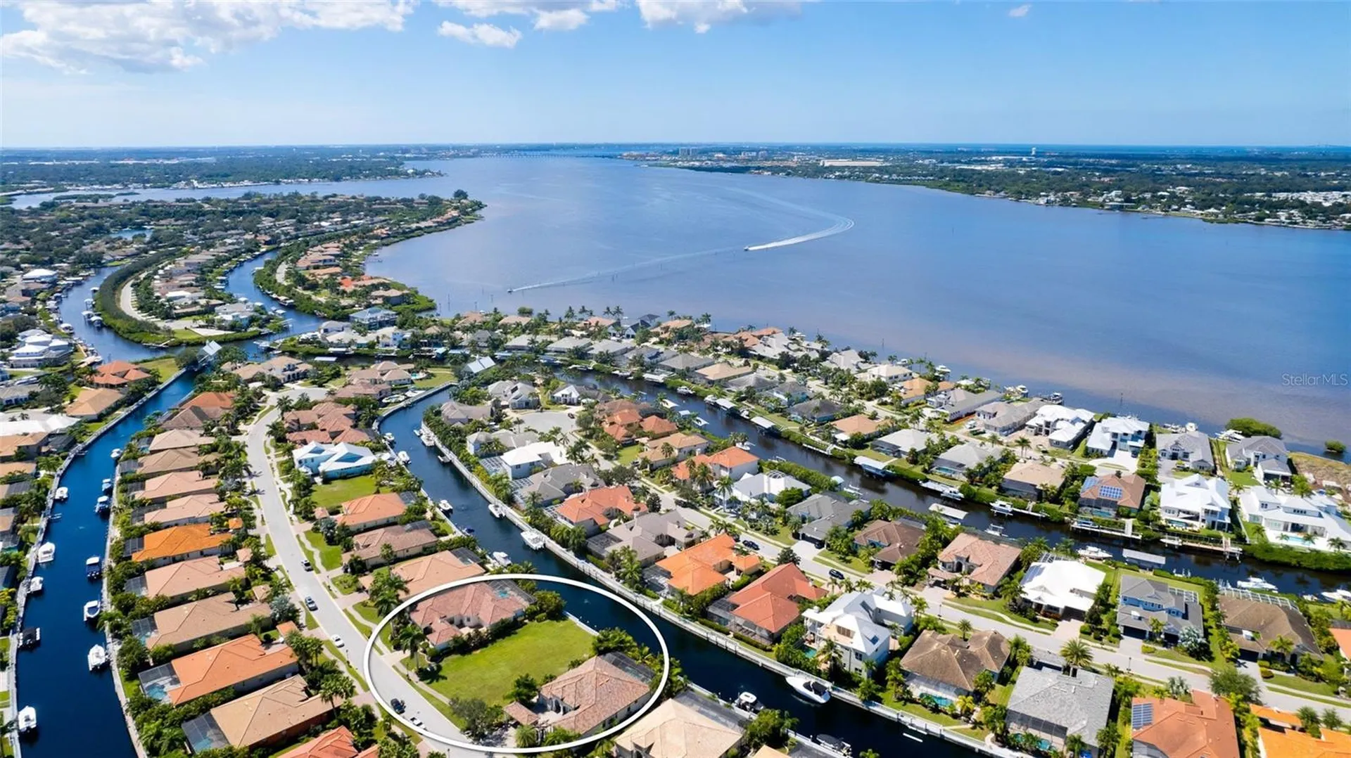 540 Mast Drive Bradenton FL 34208