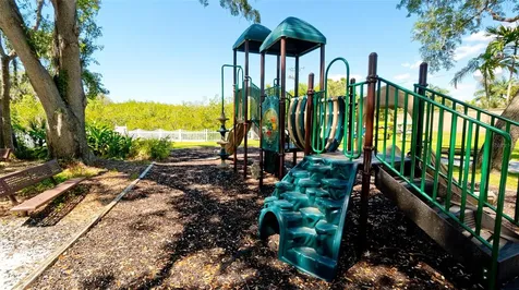 540 Mast Drive Bradenton FL 34208