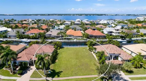 540 Mast Drive Bradenton FL 34208