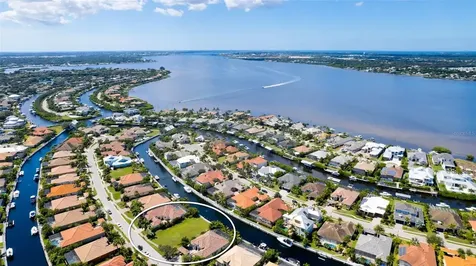 540 Mast Drive Bradenton FL 34208