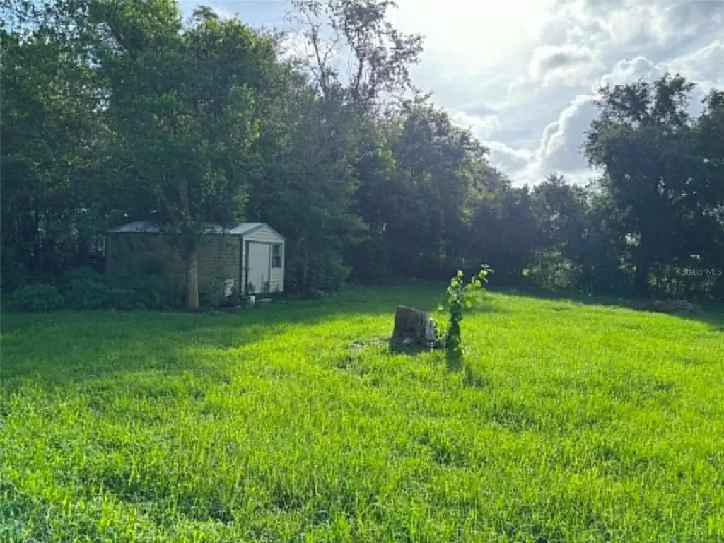 10323 S Arabian Avenue Floral City FL 34436