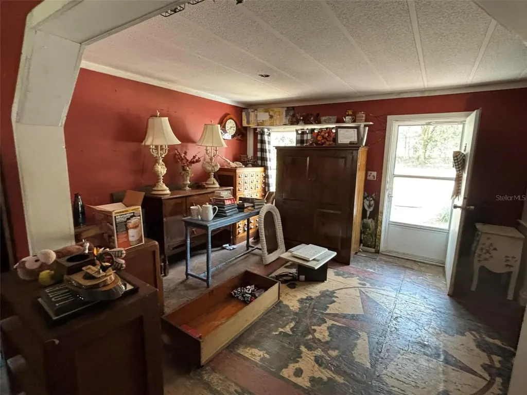 10323 S Arabian Avenue Floral City FL 34436