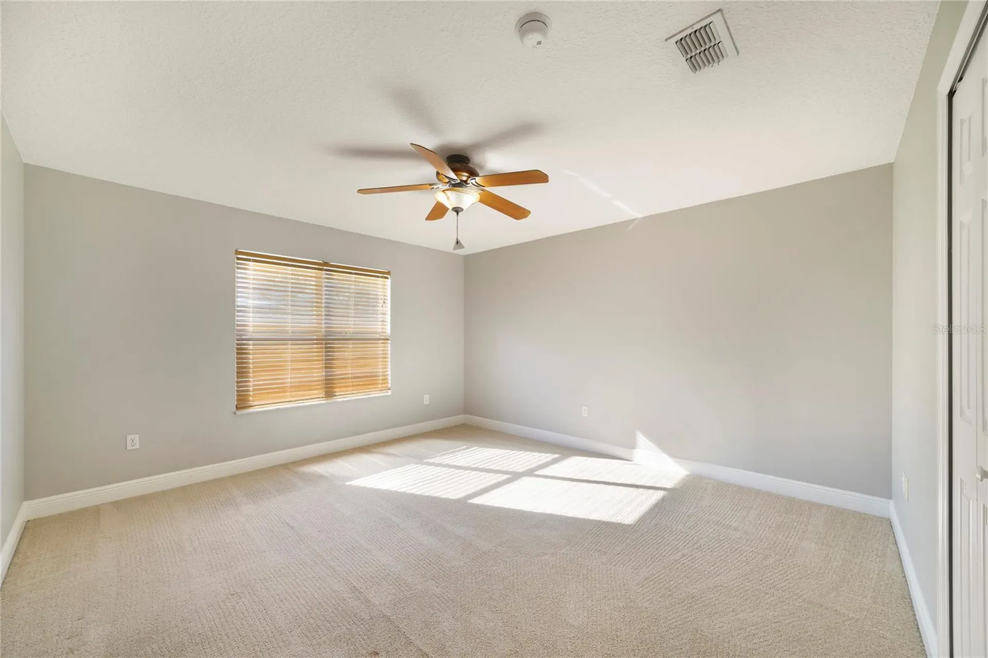 168 Imperial Oak Court Davenport FL 33896