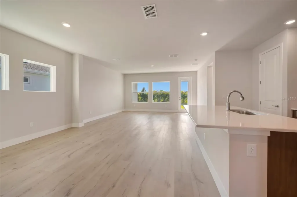 5152 Creek Sand Drive Apollo Beach FL 33572