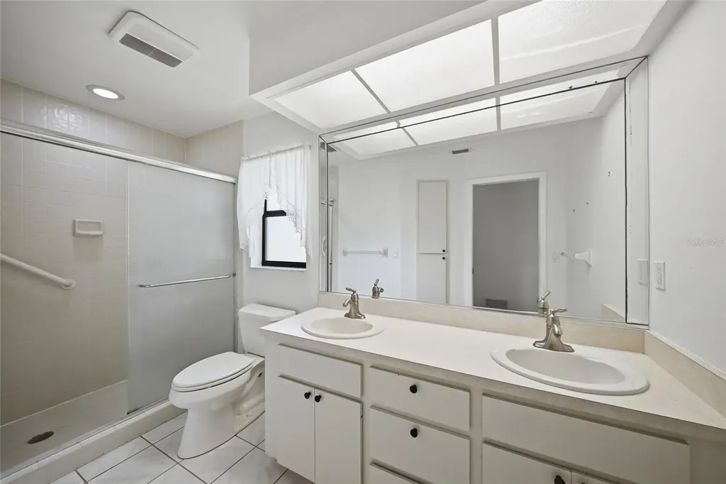 450 Rubens Drive E Nokomis FL 34275