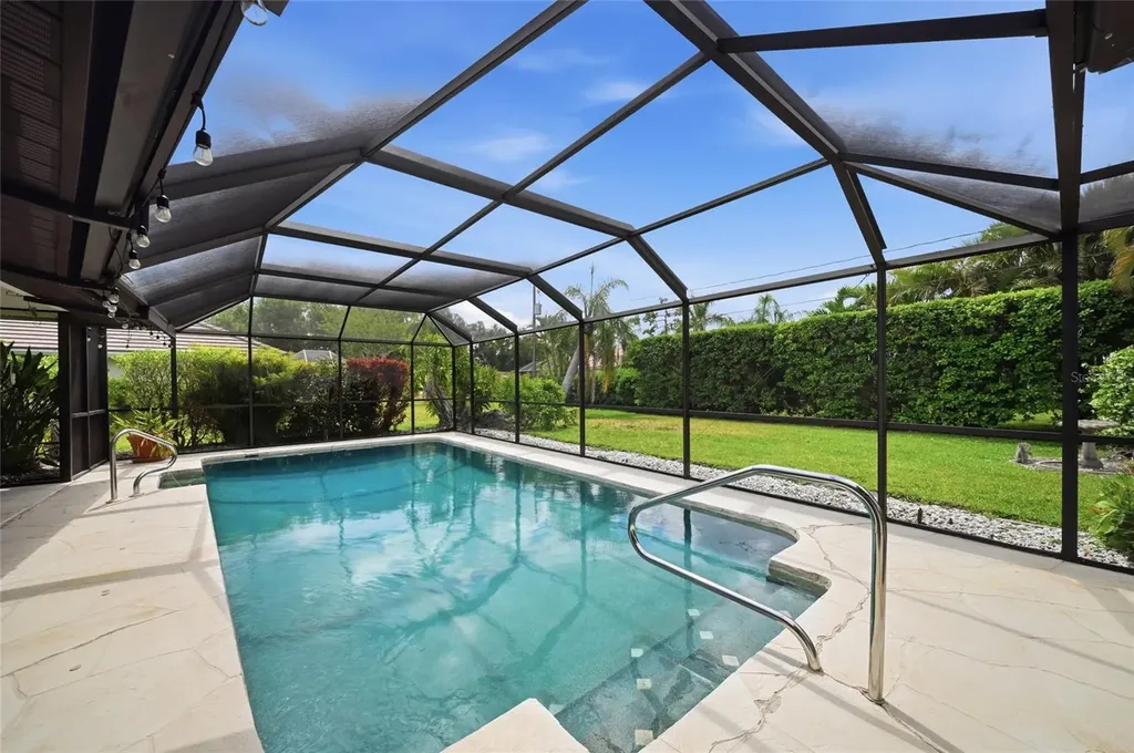 450 Rubens Drive E Nokomis FL 34275