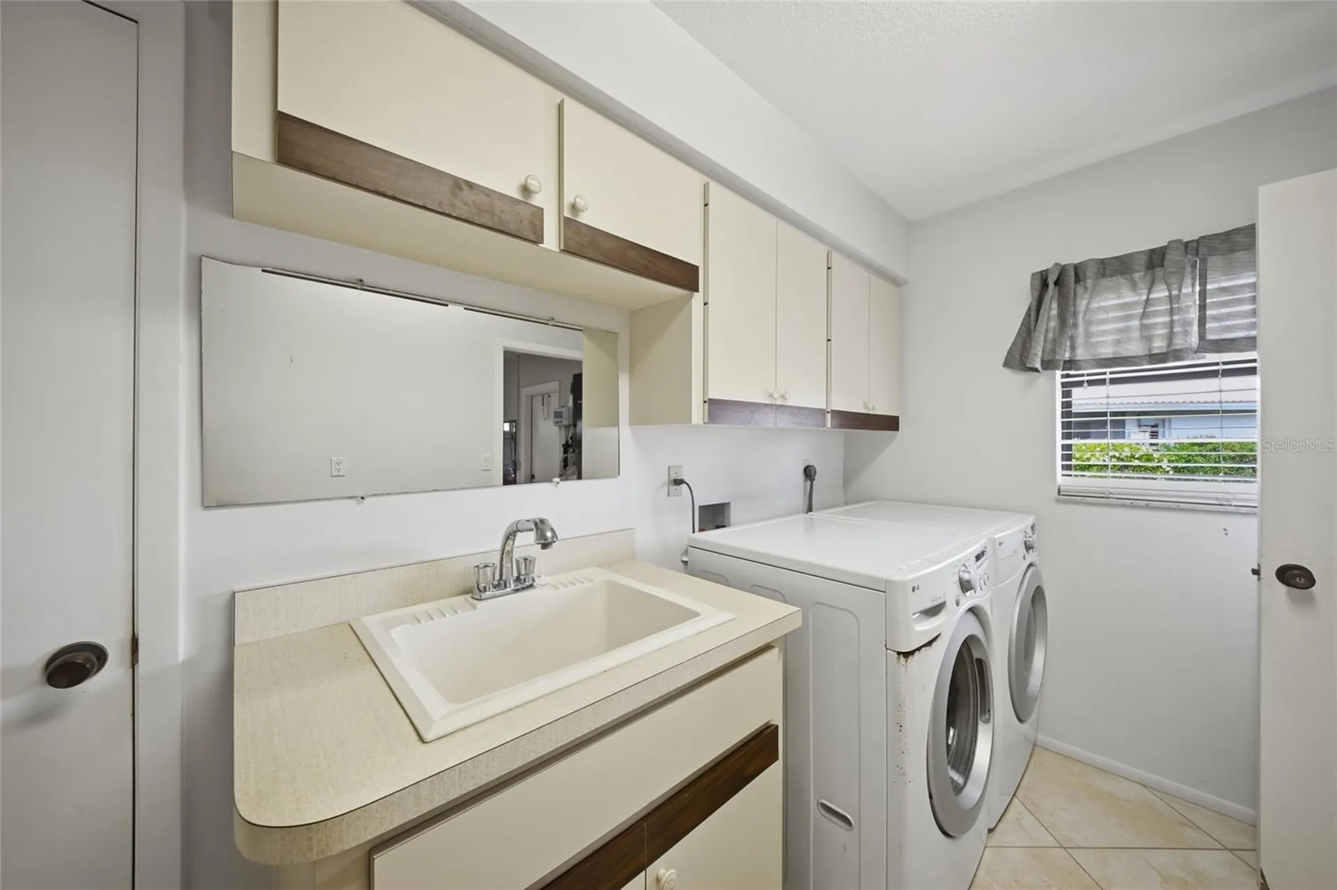450 Rubens Drive E Nokomis FL 34275