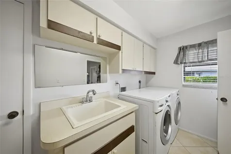 450 Rubens Drive E Nokomis FL 34275