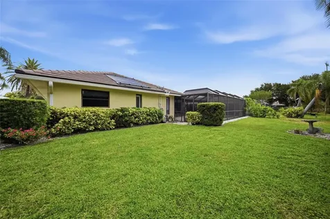 450 Rubens Drive E Nokomis FL 34275