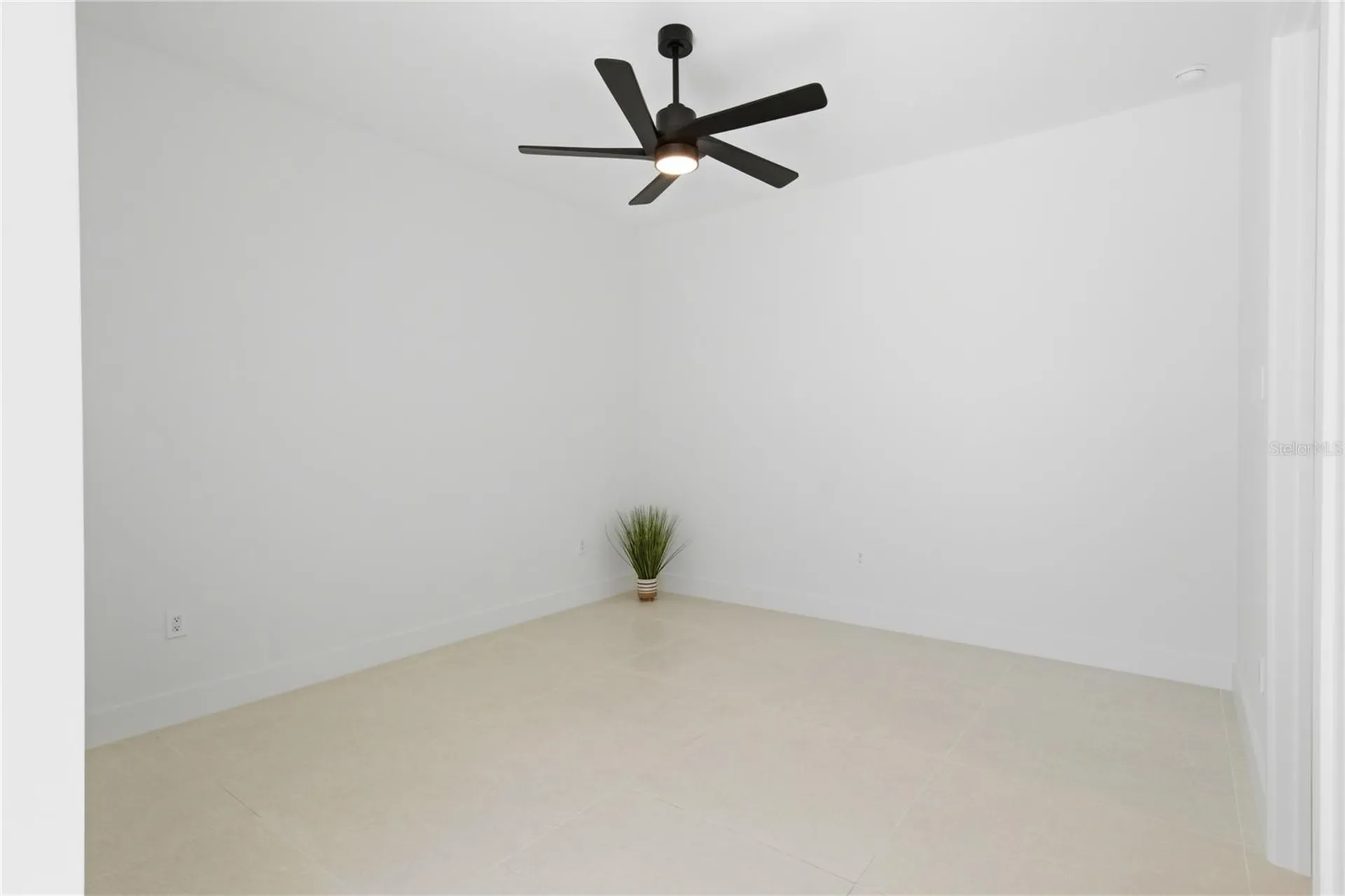 2739 SW 42nd Lane Cape Coral FL 33914
