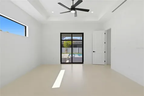 2739 SW 42nd Lane Cape Coral FL 33914