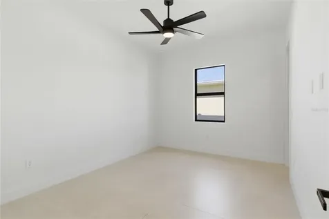 2739 SW 42nd Lane Cape Coral FL 33914