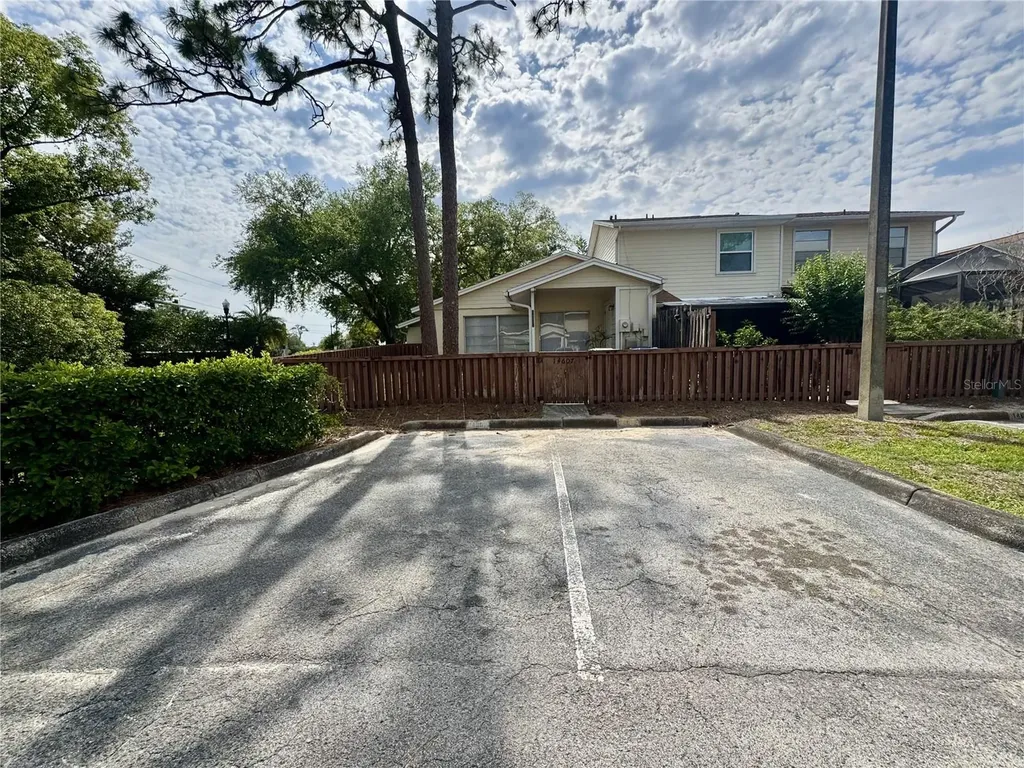 14607 Pine Glen Circle Lutz FL 33559