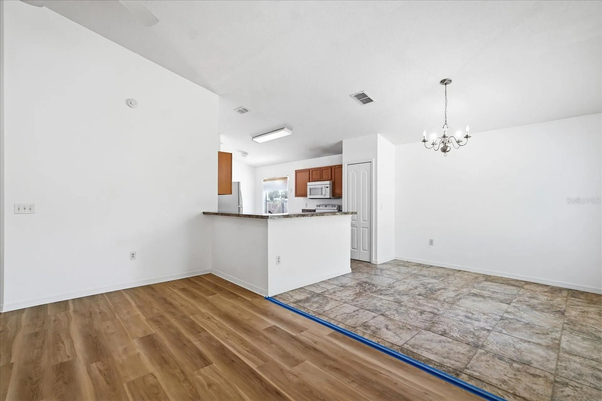 9654 3rd Avenue Orlando FL 32824