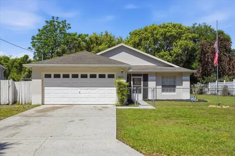 9654 3rd Avenue Orlando FL 32824