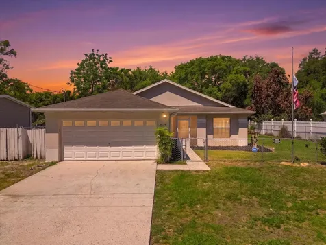 9654 3rd Avenue Orlando FL 32824