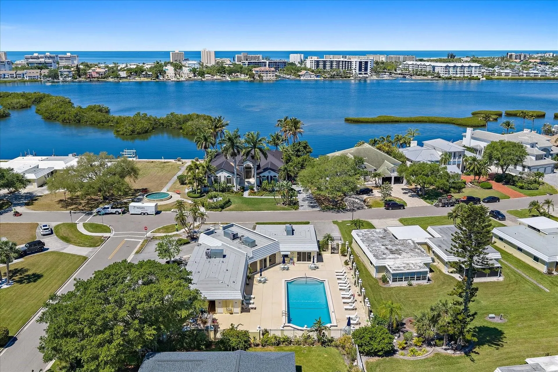 5940 Driftwood Avenue Sarasota FL 34231