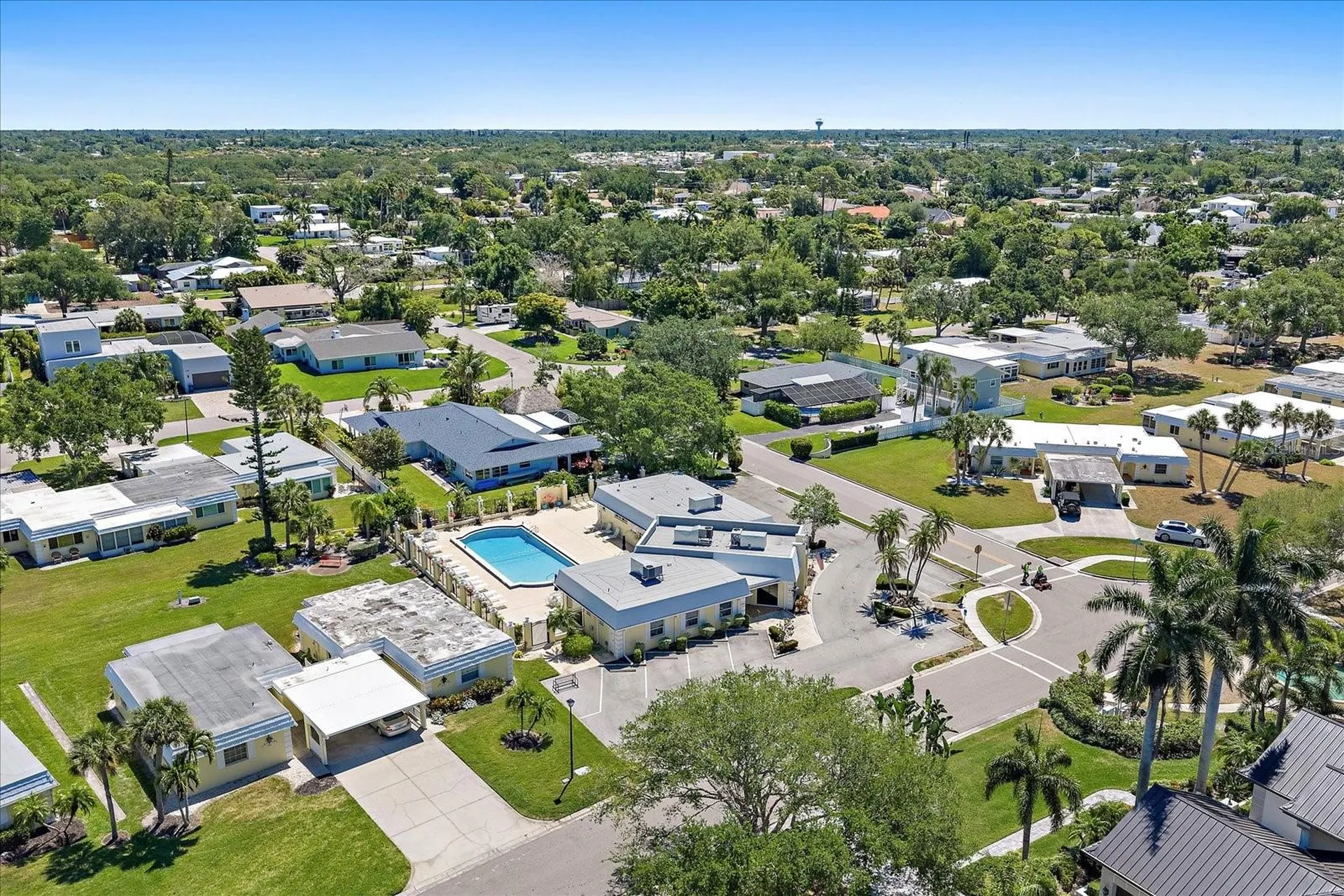 5940 Driftwood Avenue Sarasota FL 34231