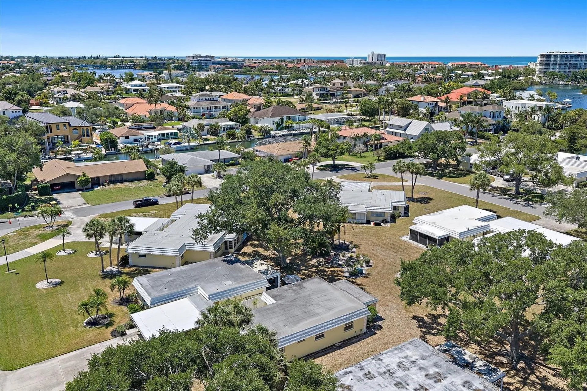 5940 Driftwood Avenue Sarasota FL 34231