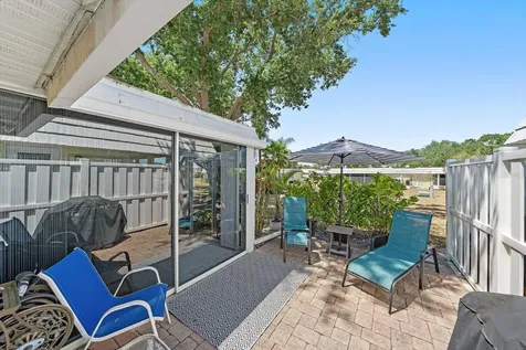 5940 Driftwood Avenue Sarasota FL 34231