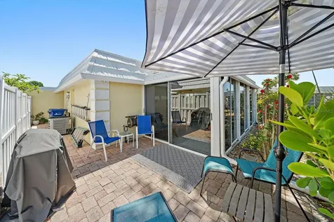 5940 Driftwood Avenue Sarasota FL 34231