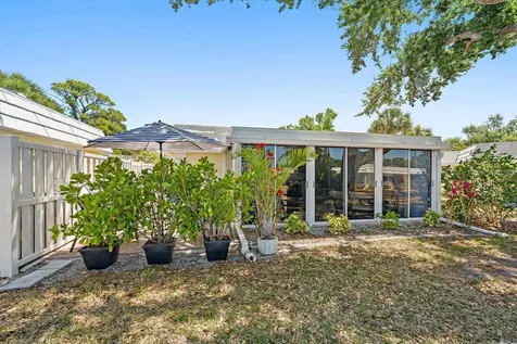 5940 Driftwood Avenue Sarasota FL 34231