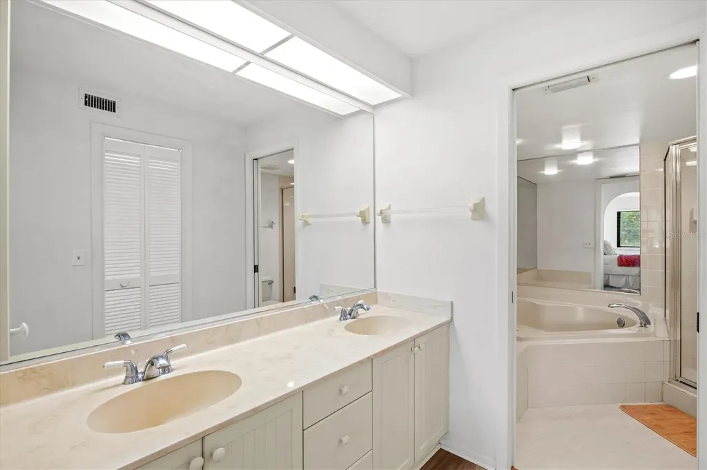 792 Capri Isle Boulevard Venice FL 34292