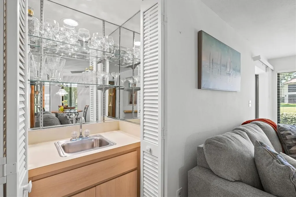 792 Capri Isle Boulevard Venice FL 34292