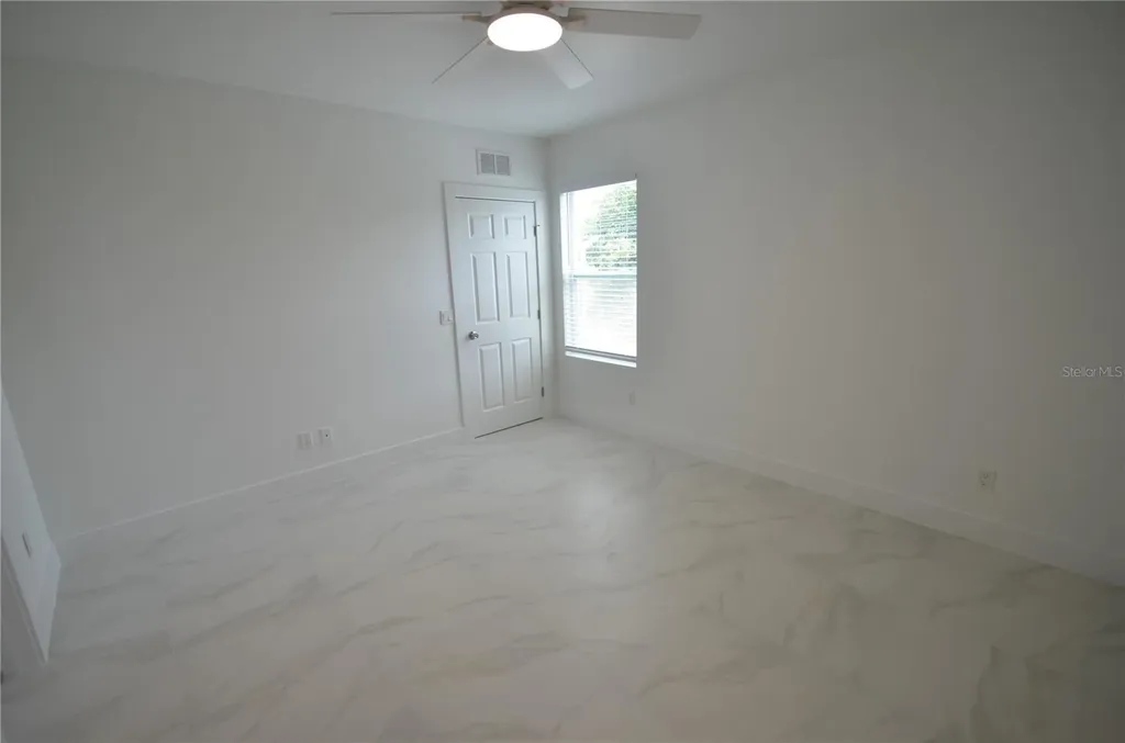 2197 Davis Court Fort Myers FL 33916