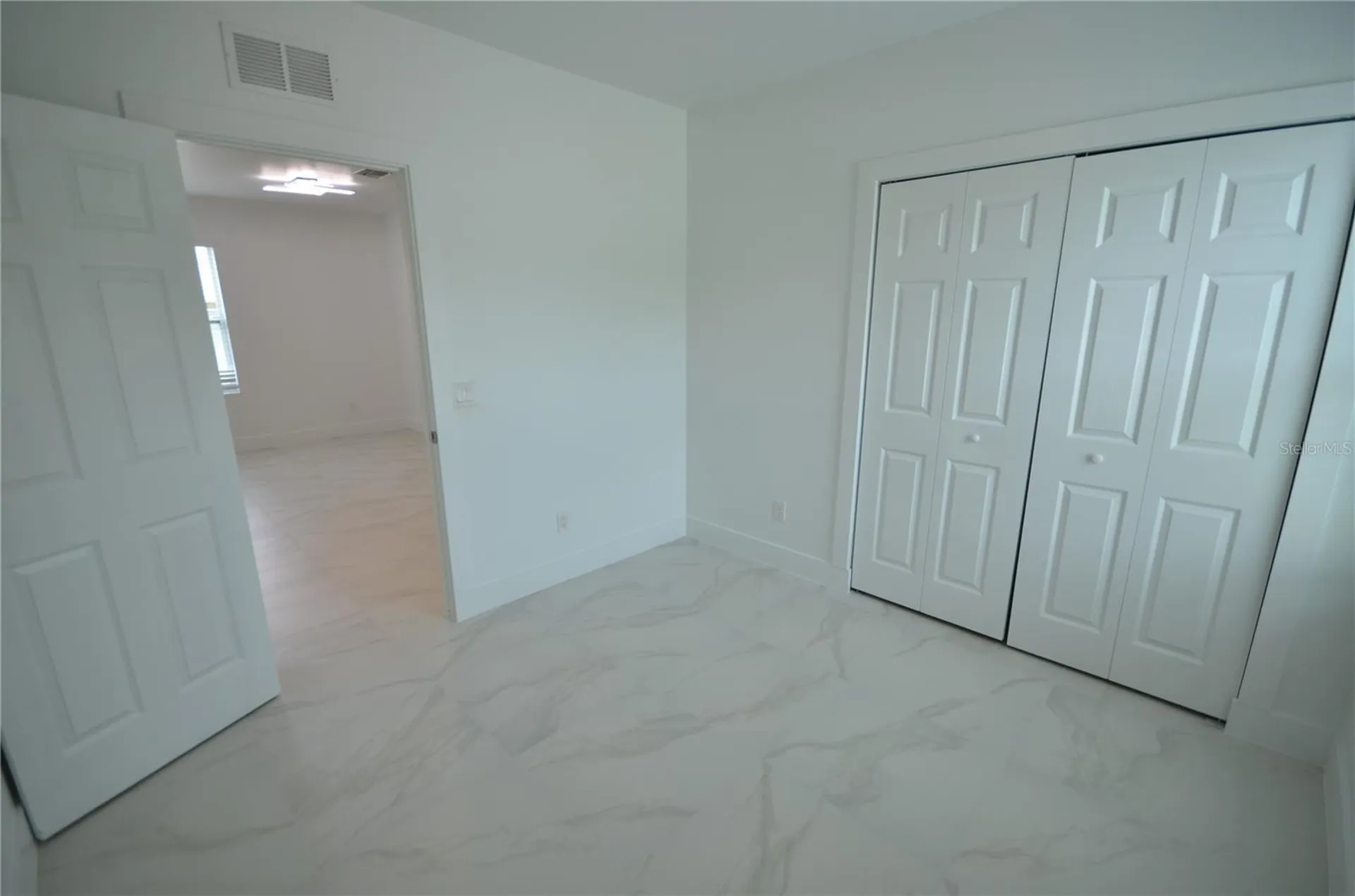 2197 Davis Court Fort Myers FL 33916