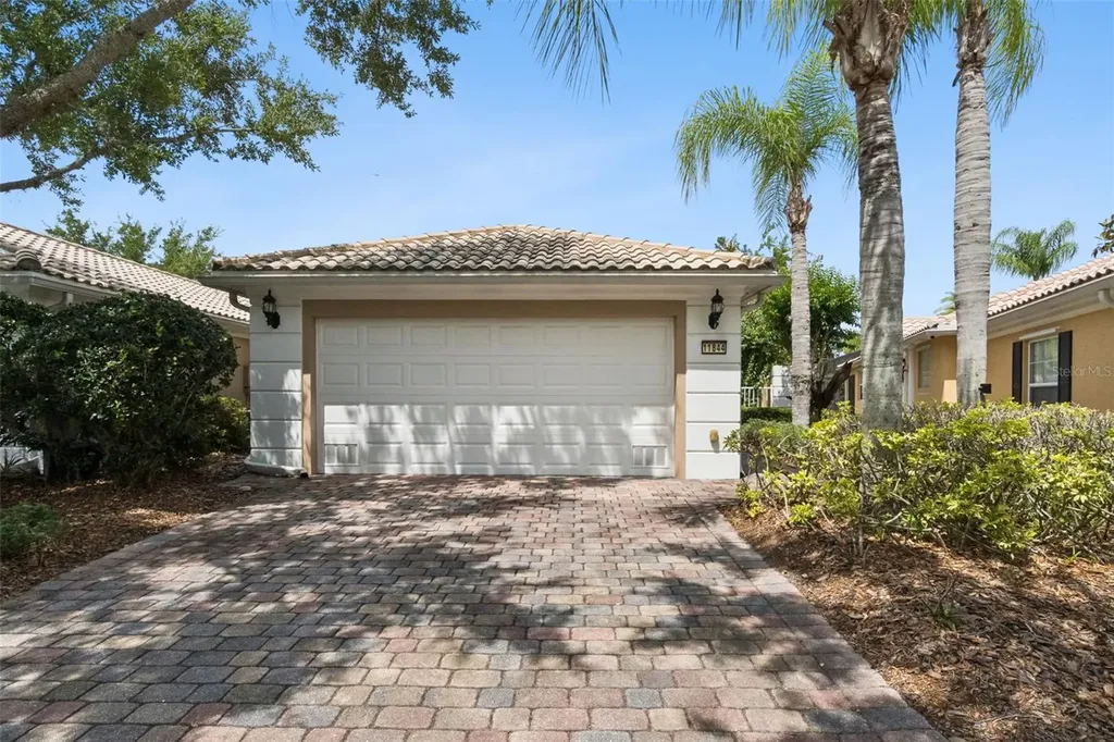 11844 Astilbe Drive Orlando FL 32827