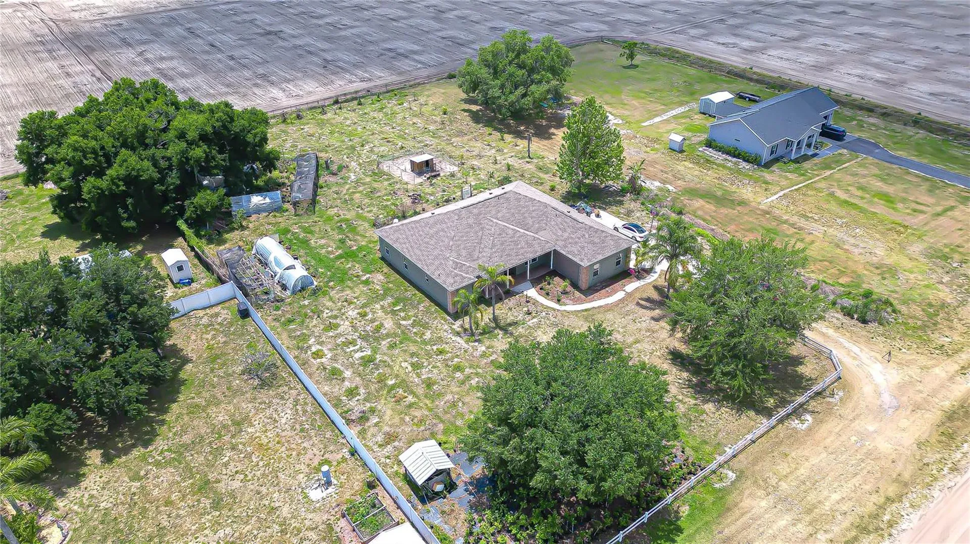 4036 Moores Lake Road Dover FL 33527