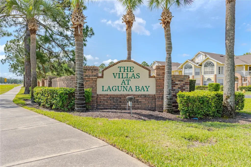 5004 Laguna Bay Circle Kissimmee FL 34746