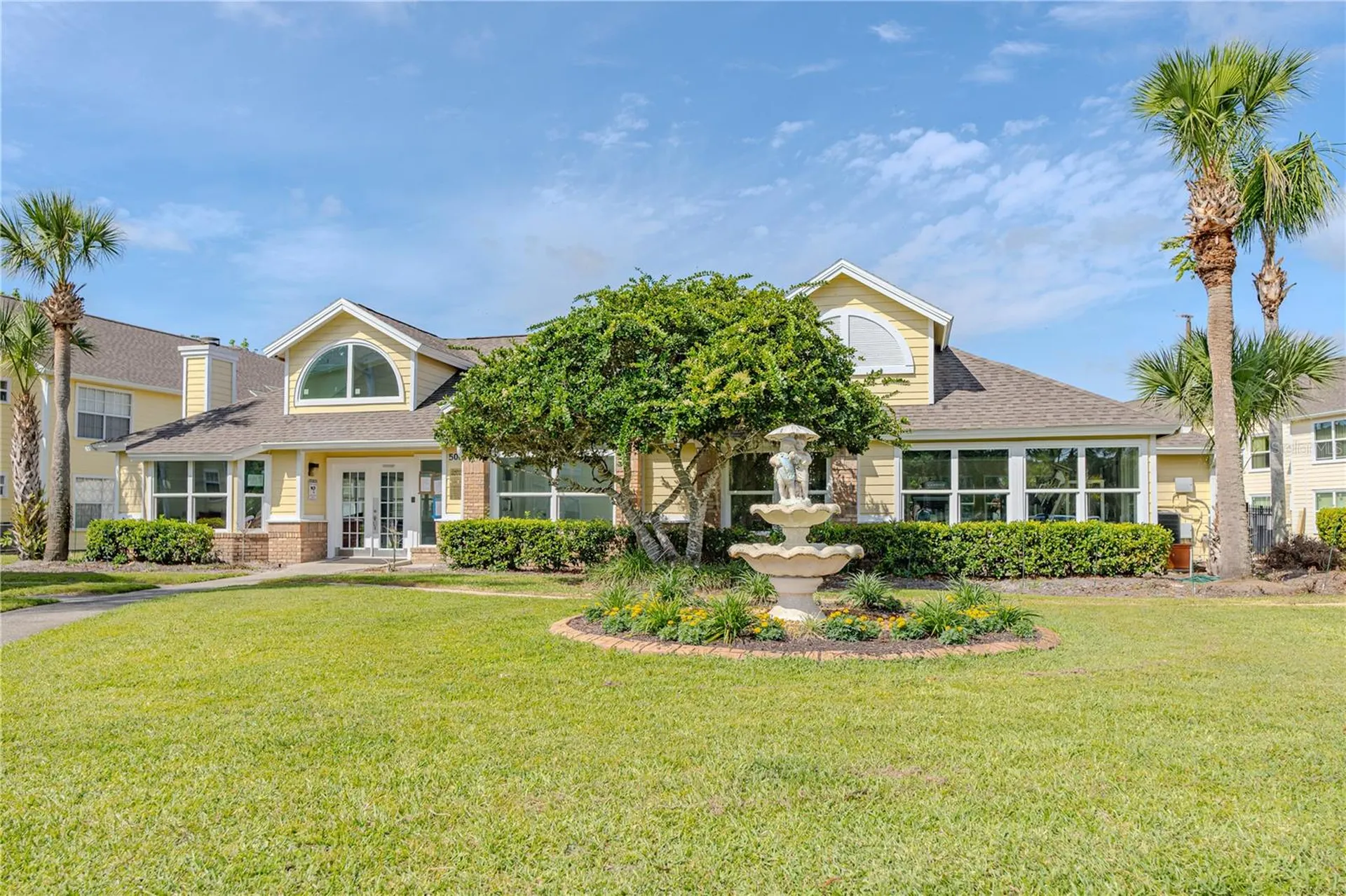 5004 Laguna Bay Circle Kissimmee FL 34746