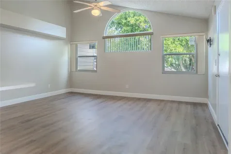 5004 Laguna Bay Circle Kissimmee FL 34746