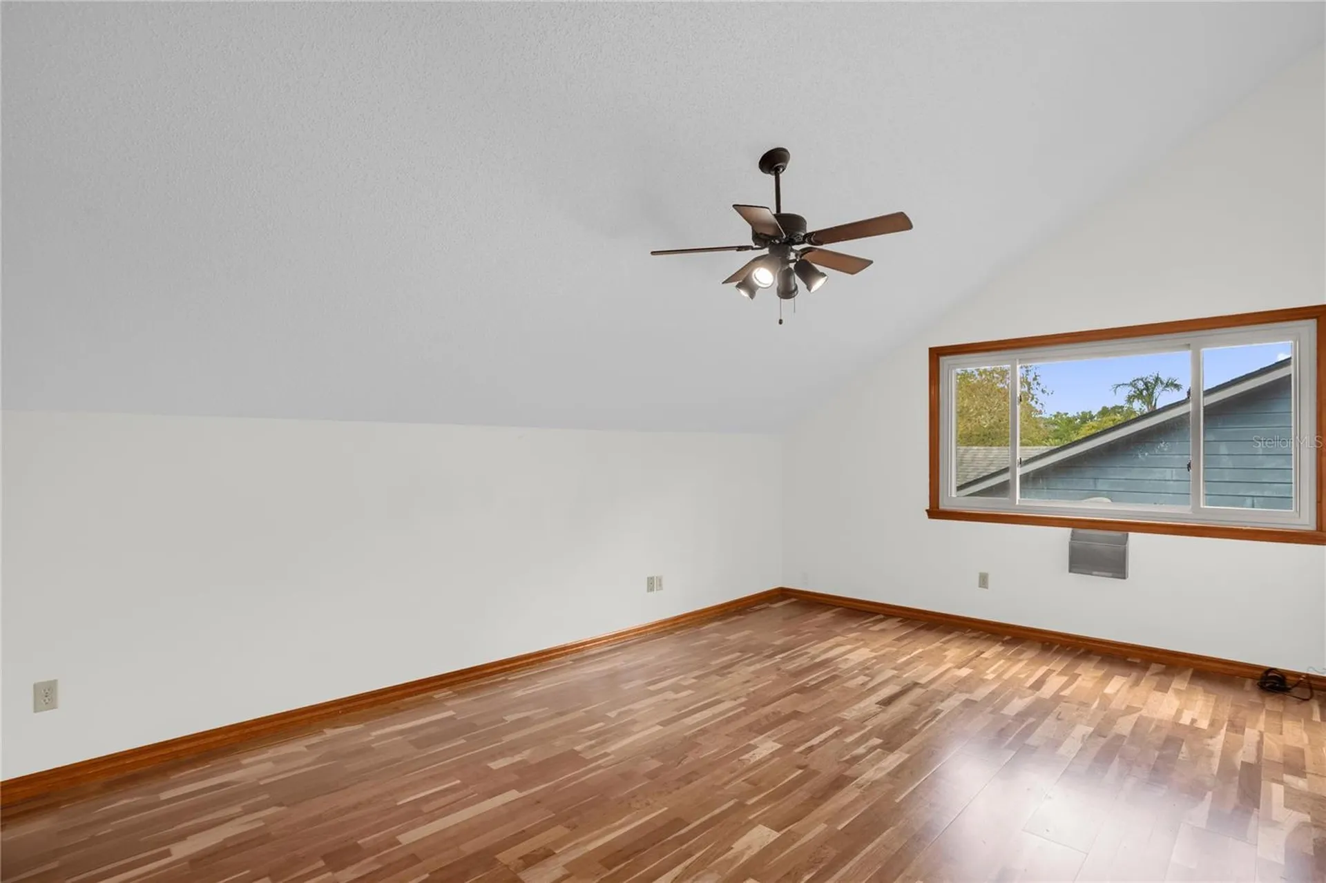 825 Mellowood Avenue Orlando FL 32825