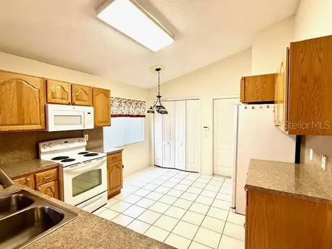 10105 Charleston Corner Road Tampa FL 33635