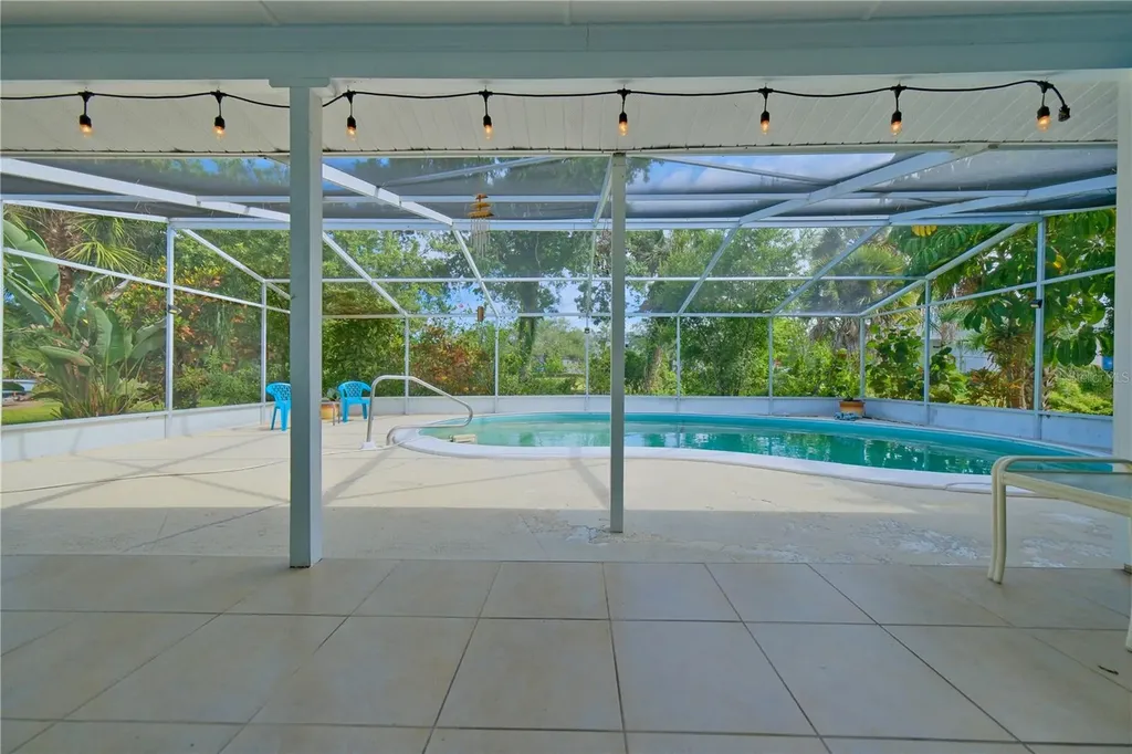 1971 Debbie Street Sarasota FL 34231
