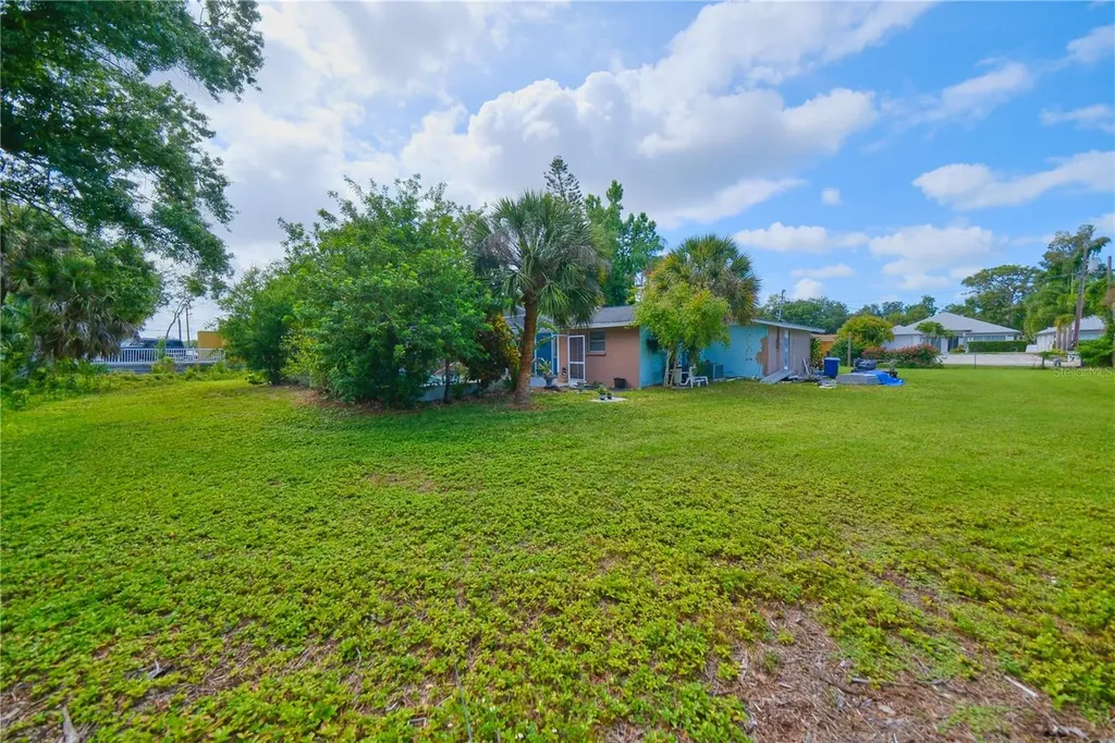 1971 Debbie Street Sarasota FL 34231