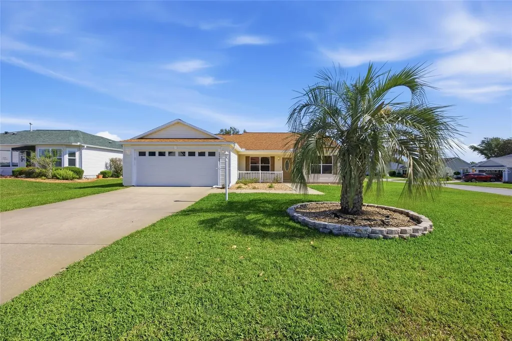 17705 SE 93rd Hawthorne Avenue The Villages FL 32162