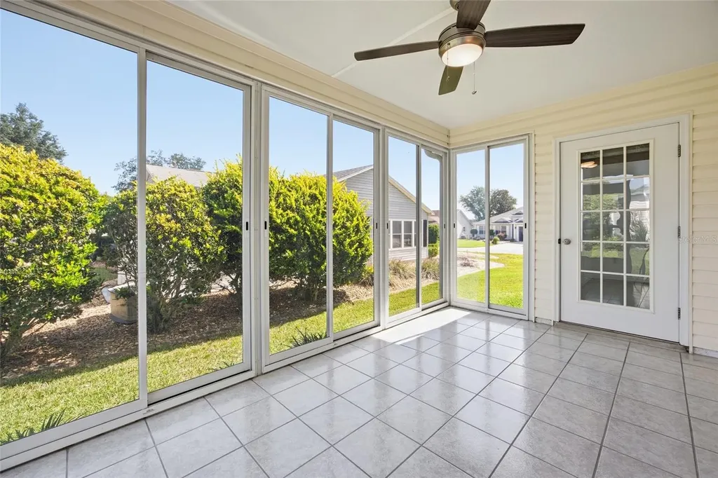 17705 SE 93rd Hawthorne Avenue The Villages FL 32162